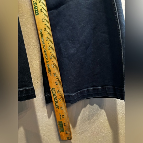 Free People Dark Blue Flare Jeans size 29 pull-on clean simple neutral basic - Picture 9 of 16